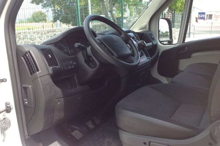 voiture occasion PEUGEOT BOXER à la Réunion disponible sur noutlauto.re