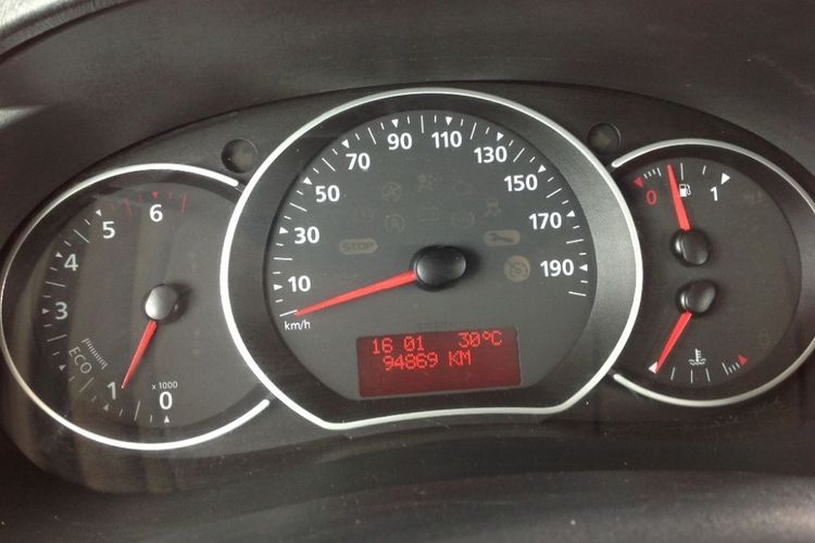 voiture occasion RENAULT KANGOO à la Réunion disponible sur noutlauto.re