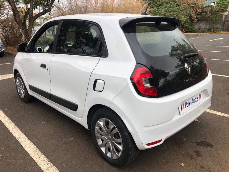 voiture occasion RENAULT TWINGO III à la Réunion disponible sur noutlauto.re