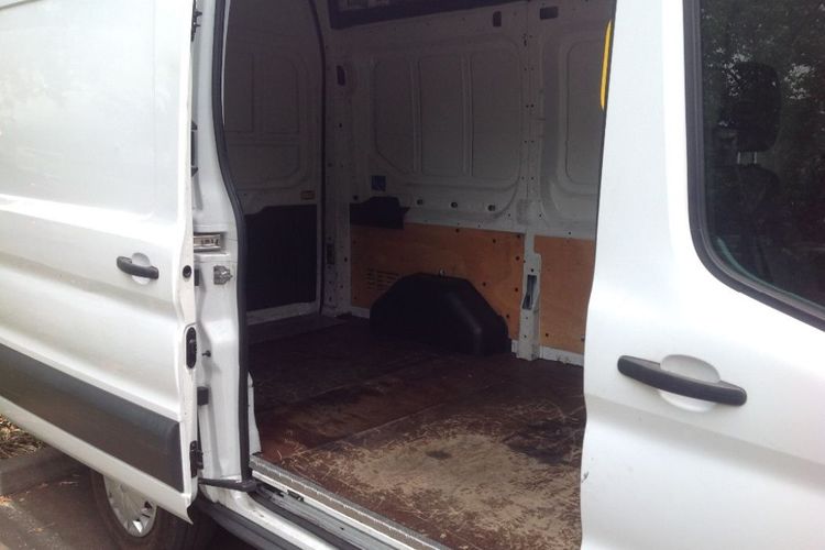 voiture occasion FORD TRANSIT à la Réunion disponible sur noutlauto.re