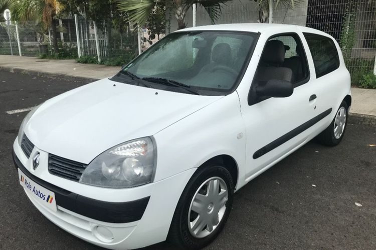 voiture occasion RENAULT CLIO à la Réunion disponible sur noutlauto.re