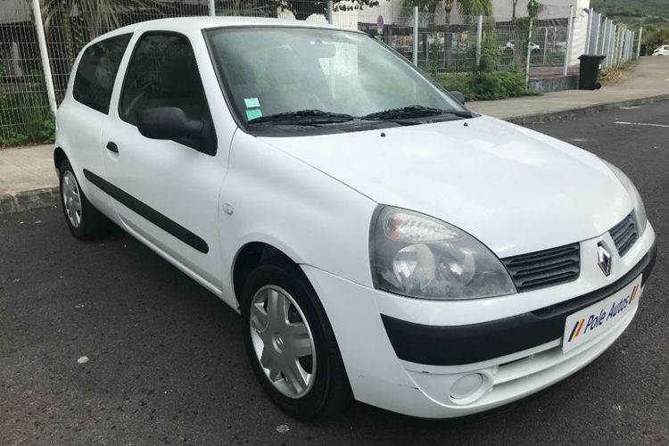 voiture occasion RENAULT CLIO à la Réunion disponible sur noutlauto.re