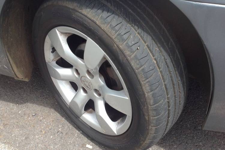 voiture occasion PEUGEOT 307 à la Réunion disponible sur noutlauto.re