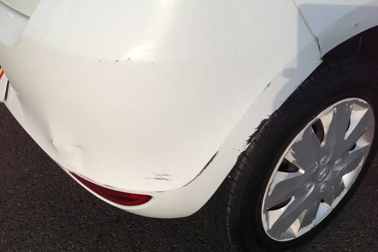 voiture occasion RENAULT CLIO à la Réunion disponible sur noutlauto.re