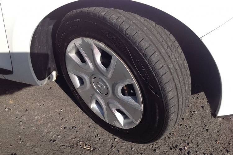 voiture occasion RENAULT CLIO à la Réunion disponible sur noutlauto.re
