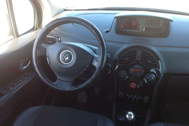 voiture occasion RENAULT MODUS à la Réunion disponible sur noutlauto.re
