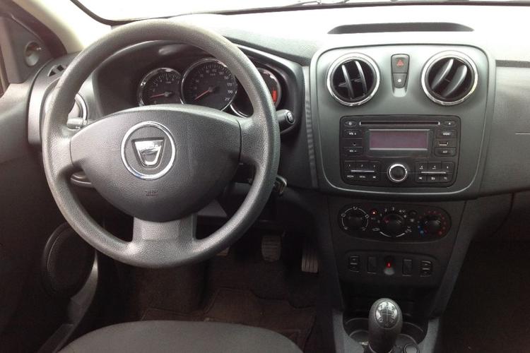 voiture occasion DACIA SANDERO à la Réunion disponible sur noutlauto.re