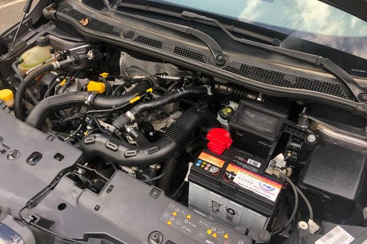 voiture occasion RENAULT CAPTUR à la Réunion disponible sur noutlauto.re