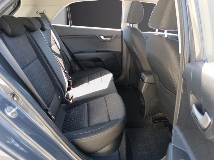 voiture occasion KIA RIO à la Réunion disponible sur noutlauto.re