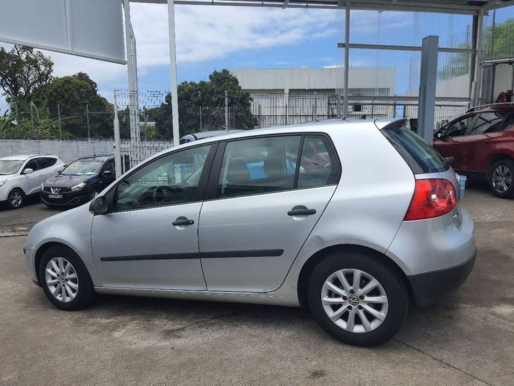 voiture occasion VOLKSWAGEN GOLF à la Réunion disponible sur noutlauto.re