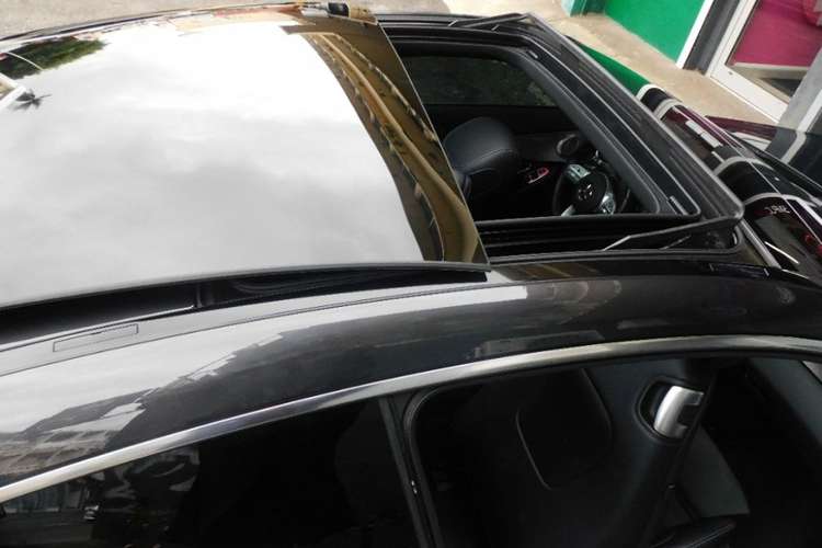 voiture occasion MERCEDES CLASSE C à la Réunion disponible sur noutlauto.re