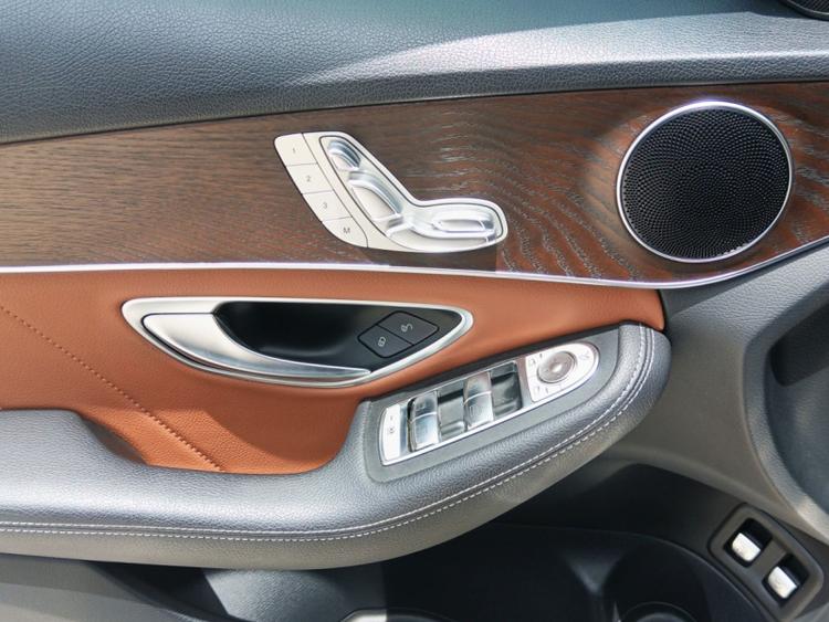 voiture occasion MERCEDES CLASSE C BREAK à la Réunion disponible sur noutlauto.re