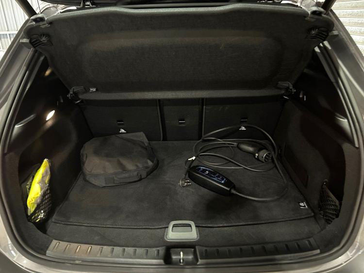 voiture occasion MERCEDES EQA à la Réunion disponible sur noutlauto.re