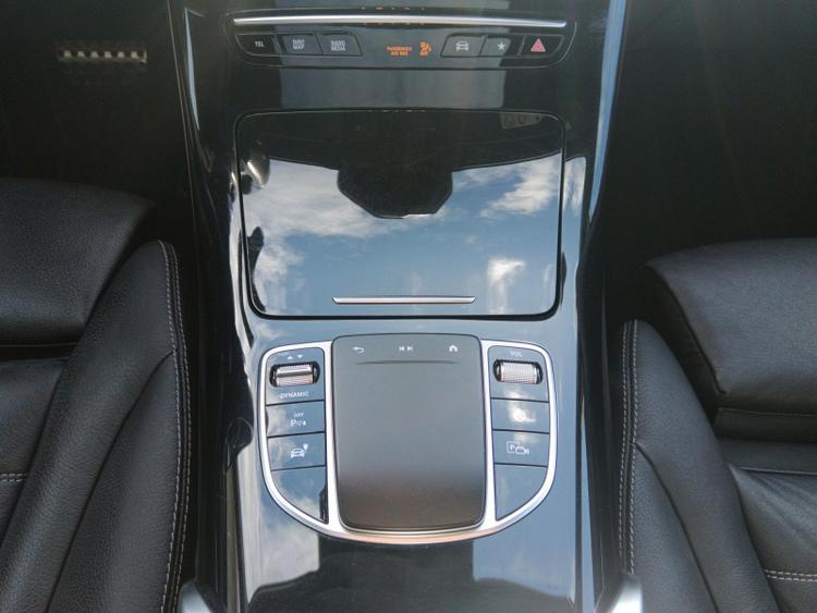 voiture occasion MERCEDES EQC à la Réunion disponible sur noutlauto.re