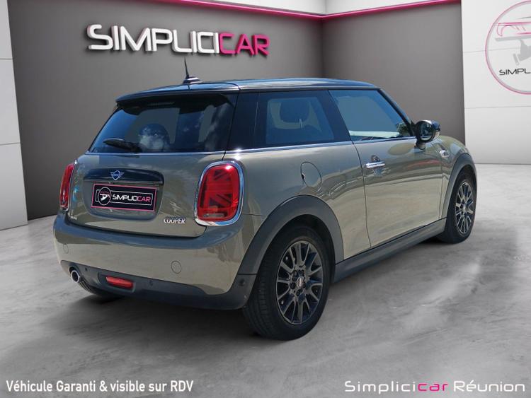 voiture occasion MINI HATCH 3 PORTES F56 LCI à la Réunion disponible sur noutlauto.re