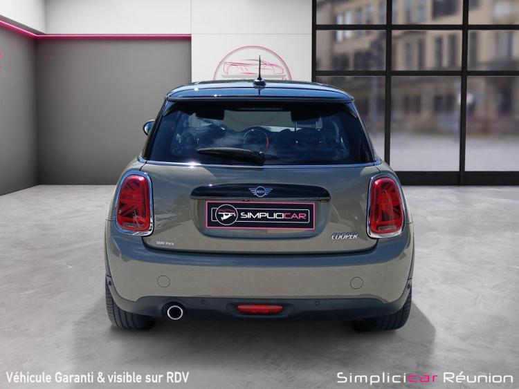 voiture occasion MINI HATCH 3 PORTES F56 LCI à la Réunion disponible sur noutlauto.re