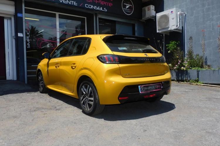 voiture occasion PEUGEOT 208 à la Réunion disponible sur noutlauto.re