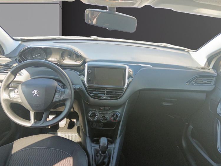 voiture occasion PEUGEOT 208 à la Réunion disponible sur noutlauto.re