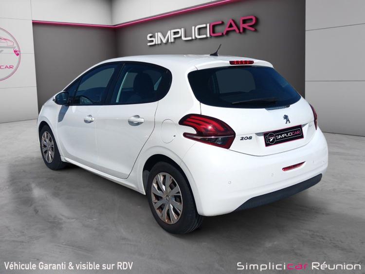 voiture occasion PEUGEOT 208 à la Réunion disponible sur noutlauto.re