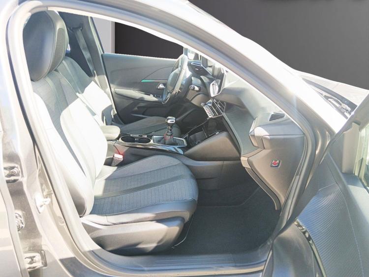 voiture occasion PEUGEOT 208 à la Réunion disponible sur noutlauto.re