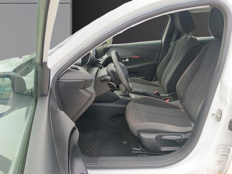 voiture occasion PEUGEOT 208 à la Réunion disponible sur noutlauto.re