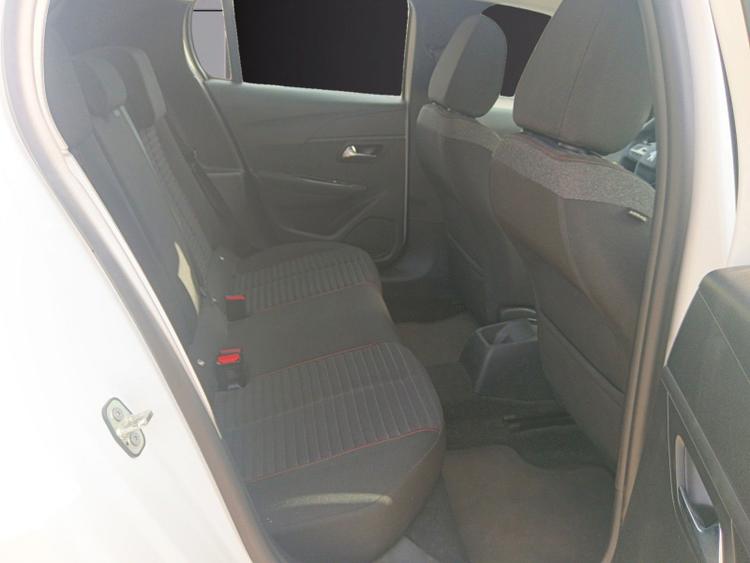 voiture occasion PEUGEOT 208 à la Réunion disponible sur noutlauto.re