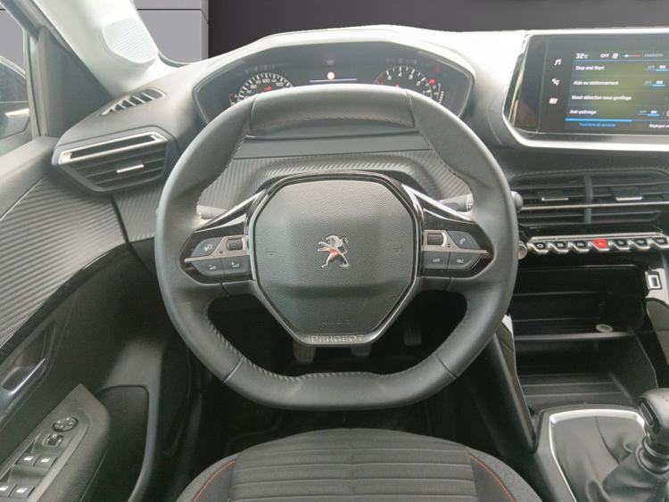 voiture occasion PEUGEOT 208 à la Réunion disponible sur noutlauto.re