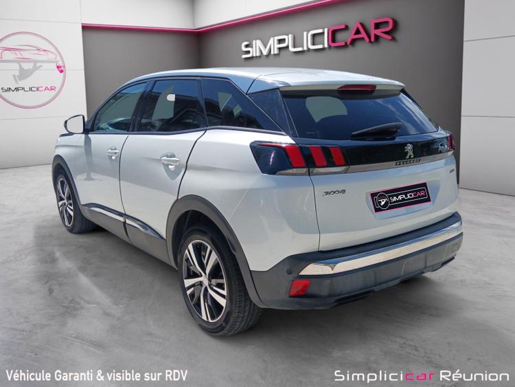 voiture occasion PEUGEOT 3008 à la Réunion disponible sur noutlauto.re