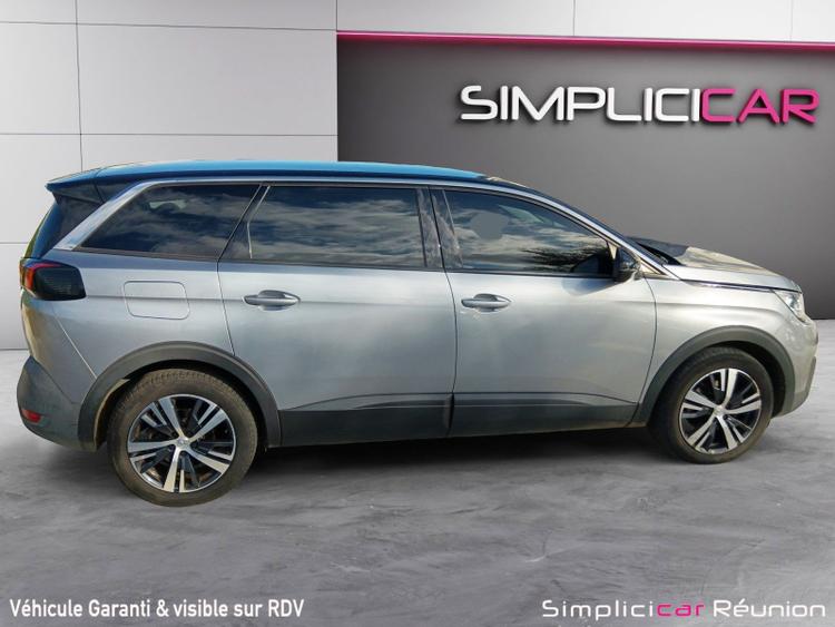 voiture occasion PEUGEOT 5008 à la Réunion disponible sur noutlauto.re