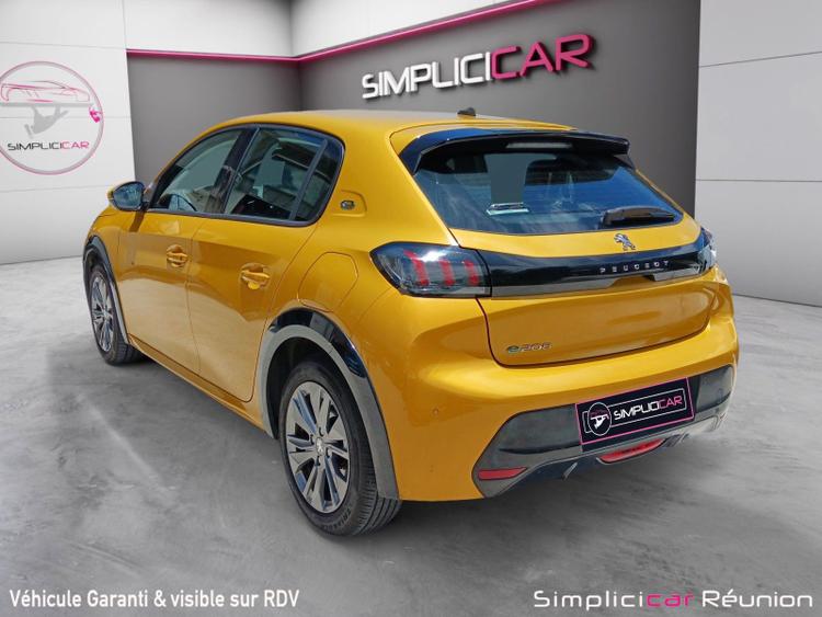 voiture occasion PEUGEOT 208 à la Réunion disponible sur noutlauto.re