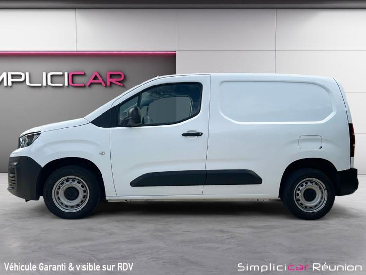 voiture occasion PEUGEOT PARTNER FOURGON à la Réunion disponible sur noutlauto.re