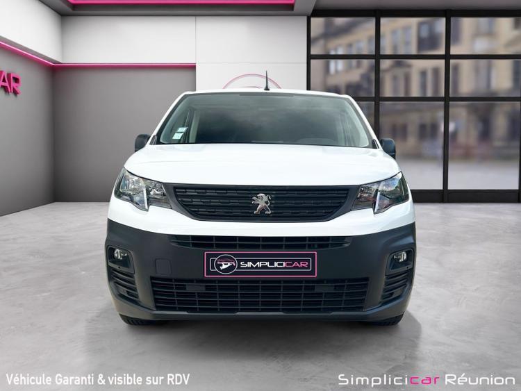 voiture occasion PEUGEOT PARTNER FOURGON à la Réunion disponible sur noutlauto.re