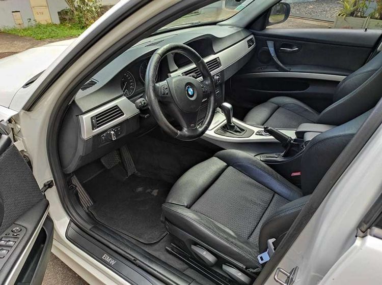 voiture occasion BMW SERIE 3 à la Réunion disponible sur noutlauto.re
