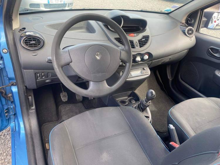 voiture occasion RENAULT TWINGO à la Réunion disponible sur noutlauto.re