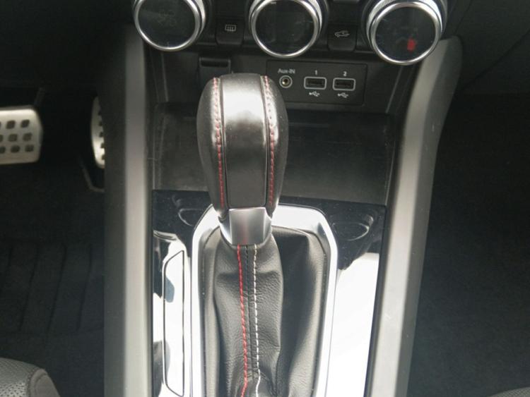 voiture occasion RENAULT ARKANA à la Réunion disponible sur noutlauto.re