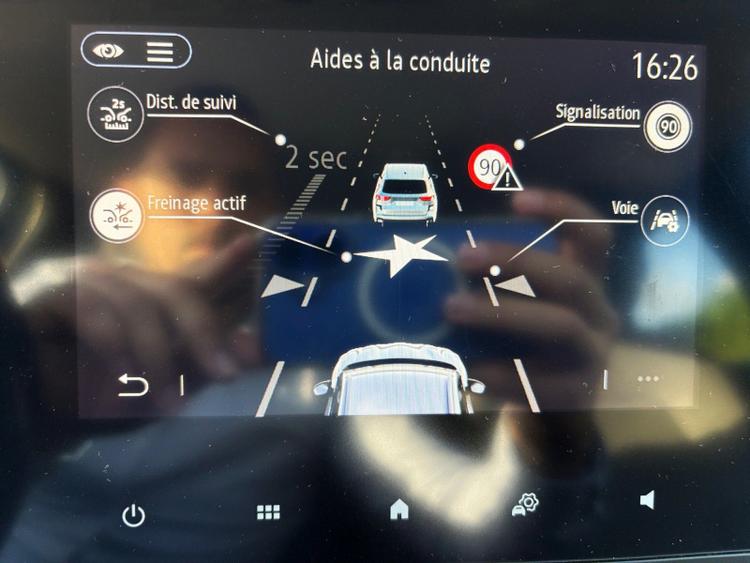voiture occasion RENAULT CAPTUR à la Réunion disponible sur noutlauto.re