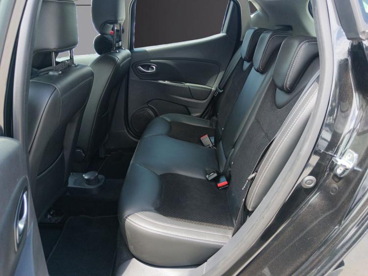 voiture occasion RENAULT CLIO IV à la Réunion disponible sur noutlauto.re