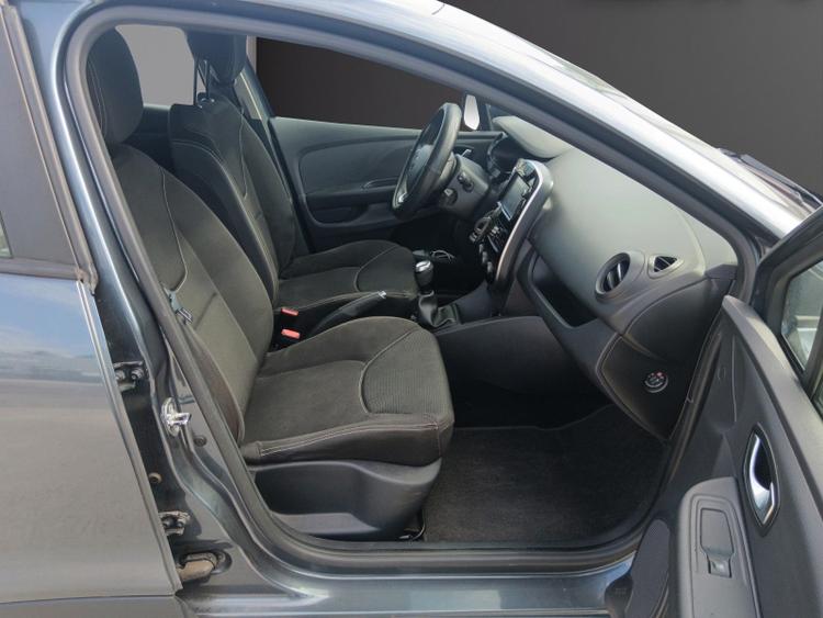 voiture occasion RENAULT CLIO IV à la Réunion disponible sur noutlauto.re