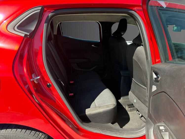 voiture occasion RENAULT CLIO V à la Réunion disponible sur noutlauto.re