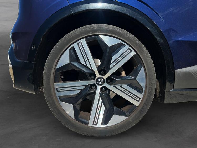 voiture occasion RENAULT MEGANE E-TECH à la Réunion disponible sur noutlauto.re