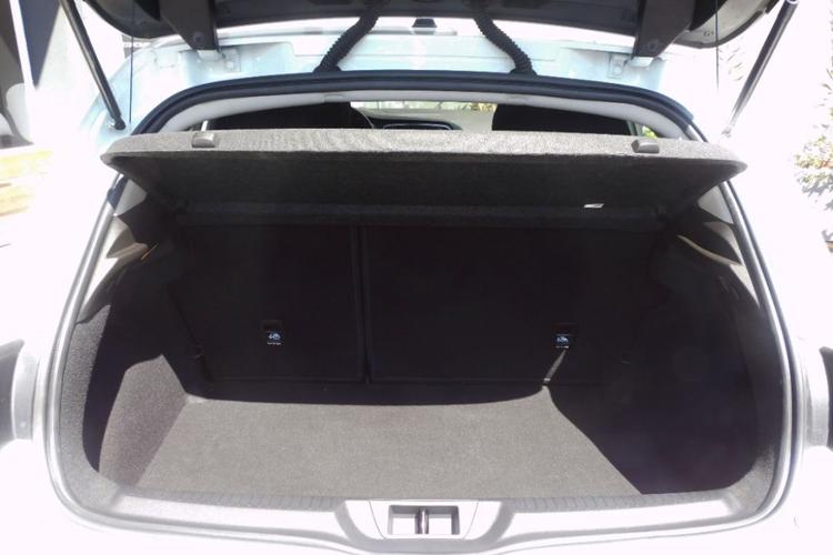 voiture occasion RENAULT MEGANE à la Réunion disponible sur noutlauto.re