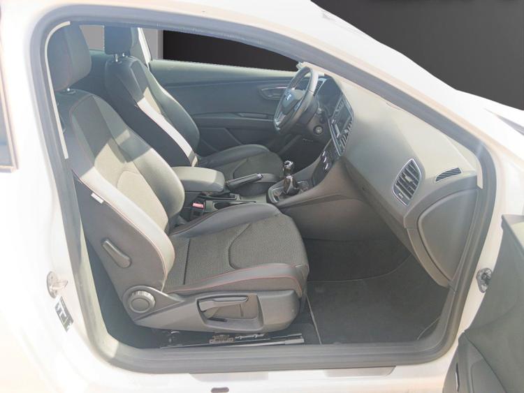 voiture occasion SEAT LEON SC à la Réunion disponible sur noutlauto.re