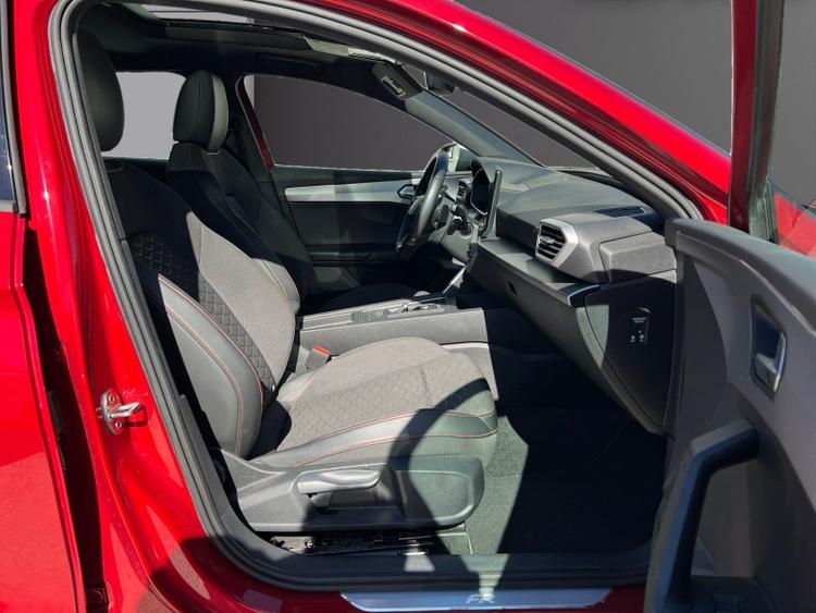 voiture occasion SEAT LEON à la Réunion disponible sur noutlauto.re