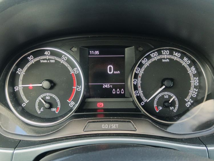 voiture occasion SKODA FABIA à la Réunion disponible sur noutlauto.re