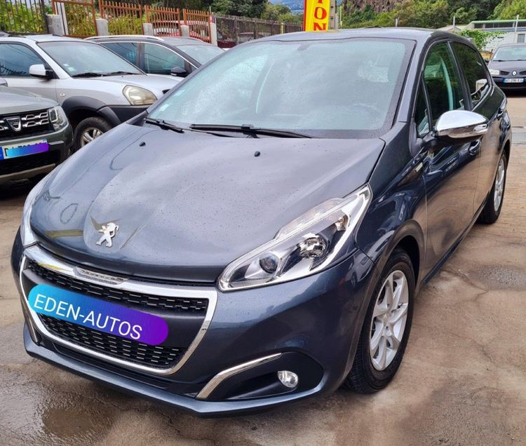 voiture occasion PEUGEOT 208 à la Réunion disponible sur noutlauto.re