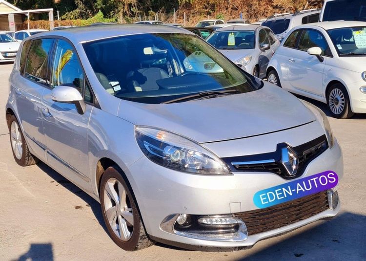 voiture occasion RENAULT SCENIC à la Réunion disponible sur noutlauto.re