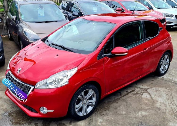 voiture occasion PEUGEOT 208 à la Réunion disponible sur noutlauto.re