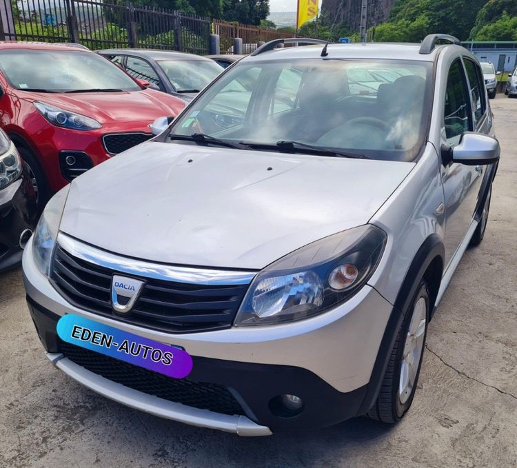 voiture occasion DACIA SANDERO à la Réunion disponible sur noutlauto.re
