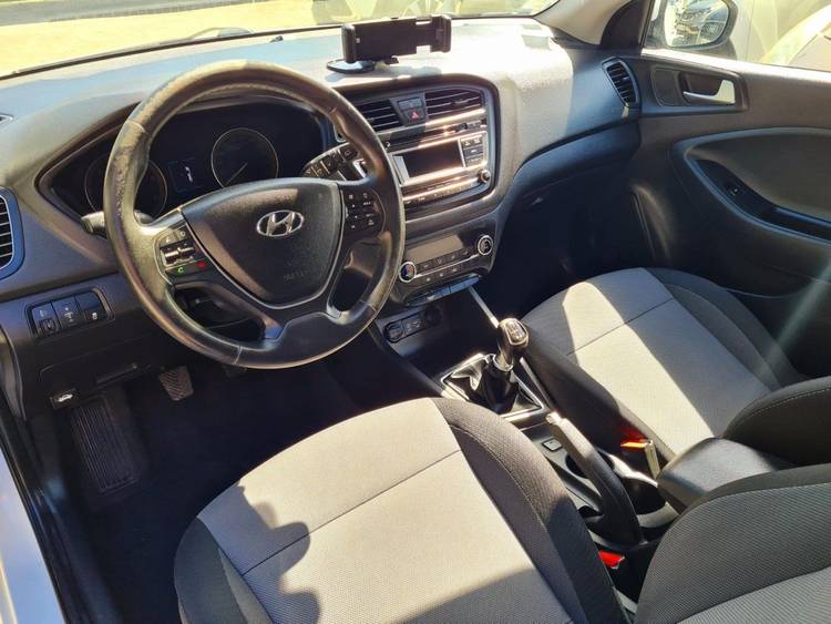 voiture occasion HYUNDAI I 20 à la Réunion disponible sur noutlauto.re