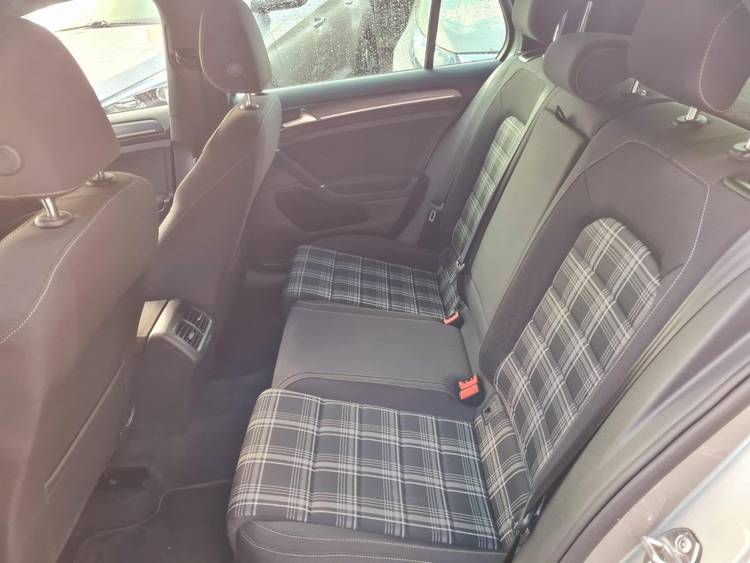 voiture occasion VOLKSWAGEN GOLF à la Réunion disponible sur noutlauto.re